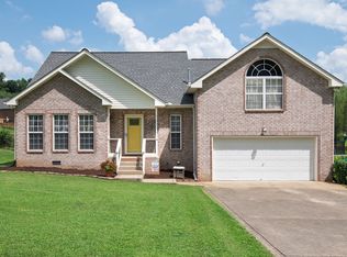 146 E Braxton Ln, Hendersonville, TN 37075
