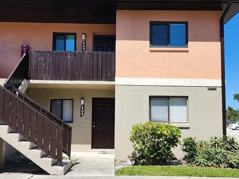 1710 University Ln #408 — Photo 16