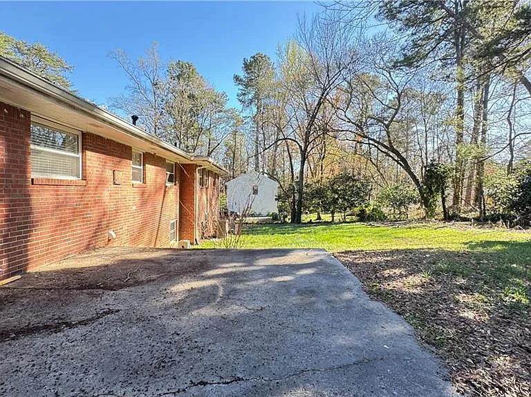 552 Sybil Ln SE #A — Photo 28