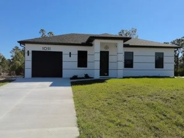 1051 Marine Ave S, Lehigh Acres, FL 33974
