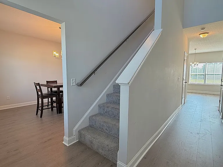 44 Rimes Ave SE — Photo 3