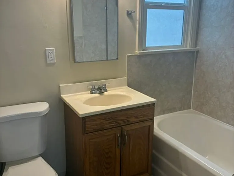 1065FI — Photo 7