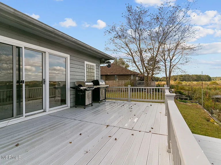 867 Castleberry Ct — Photo 39
