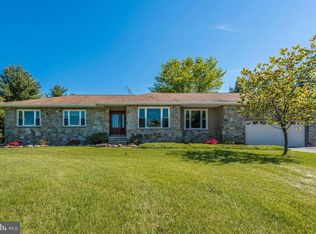 15509 Barnes Rd, New Windsor, MD 21776