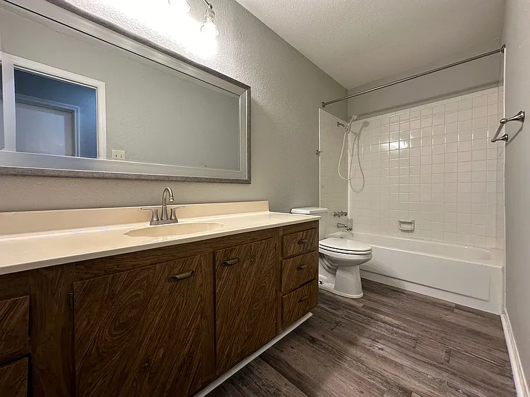 5809 Enid St — Photo 17