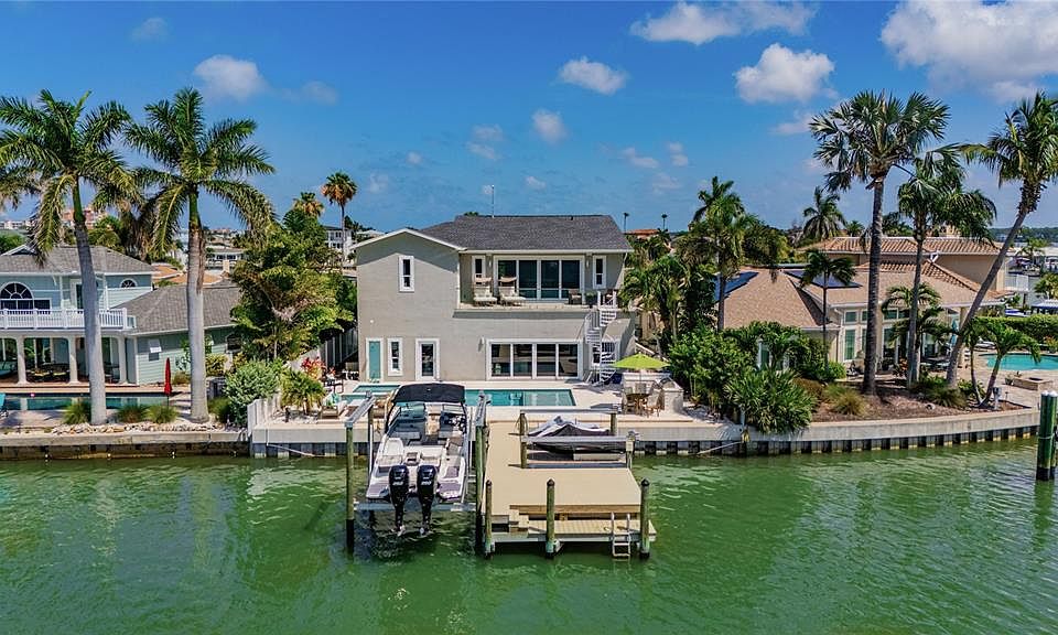1st image of 17081 Dolphin Dr
