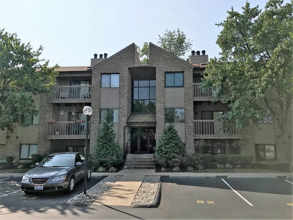 2 bed, 1065 sqft, $1,400 — Photo 2