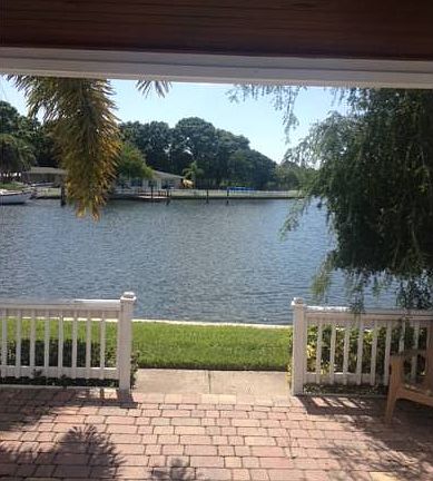 4th image of 3825 Pompano Dr SE