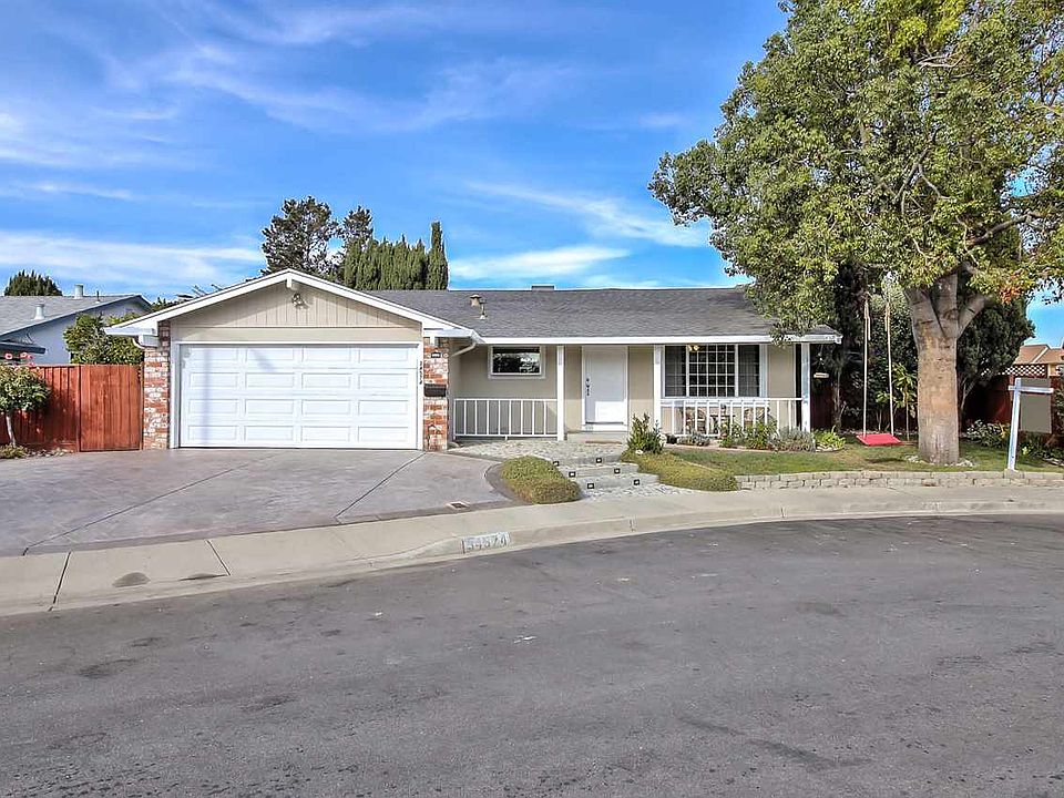 1st image of 34574 Shenandoah Pl