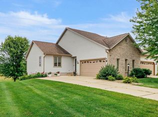 1011 Kettle Ct, Verona, WI 53593