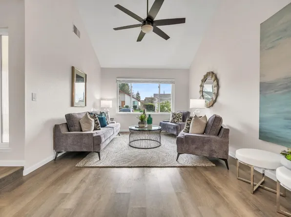 8171 Woodlake Hills Dr, Orangevale, CA 95662