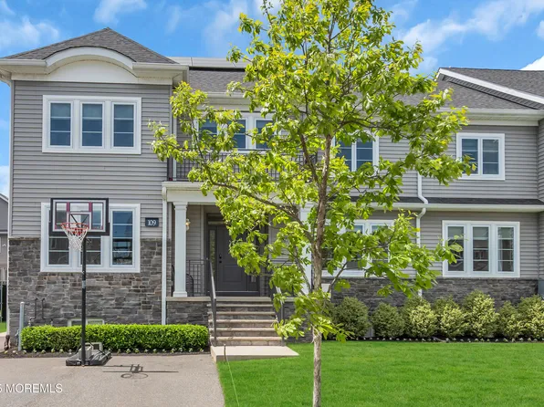 109 Northfield Drive, Lakewood, NJ 08701