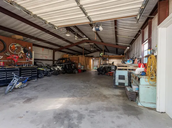 6947 Fm 2494, Athens, TX 75751