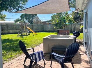 952 Hayes Ct, Melbourne, FL 32935