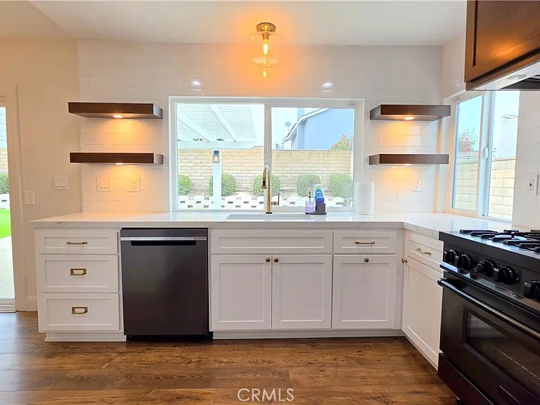 6540 Hayes Ct — Photo 11