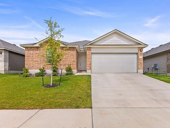 3rd image of 1254 Lindsey Dr