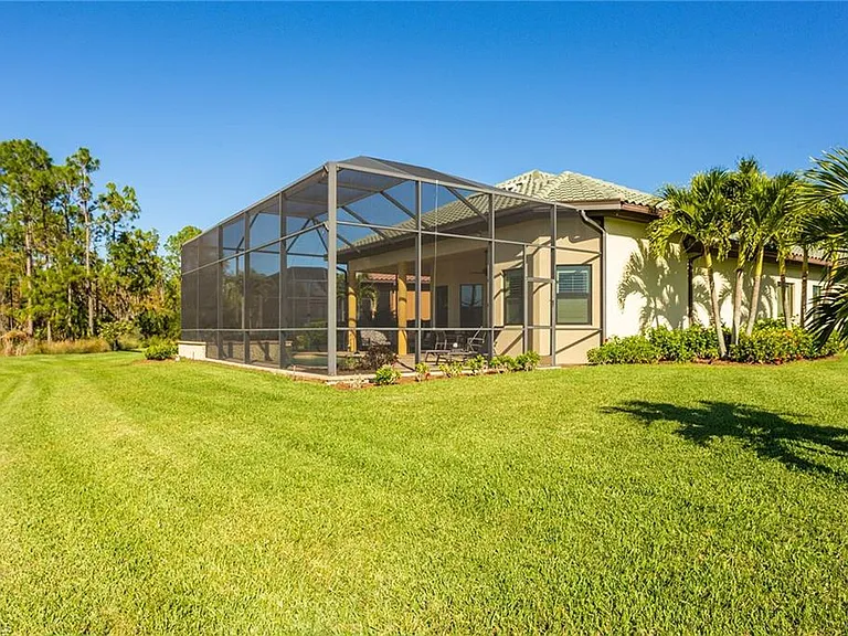 6215 Brunello Ln — Photo 33