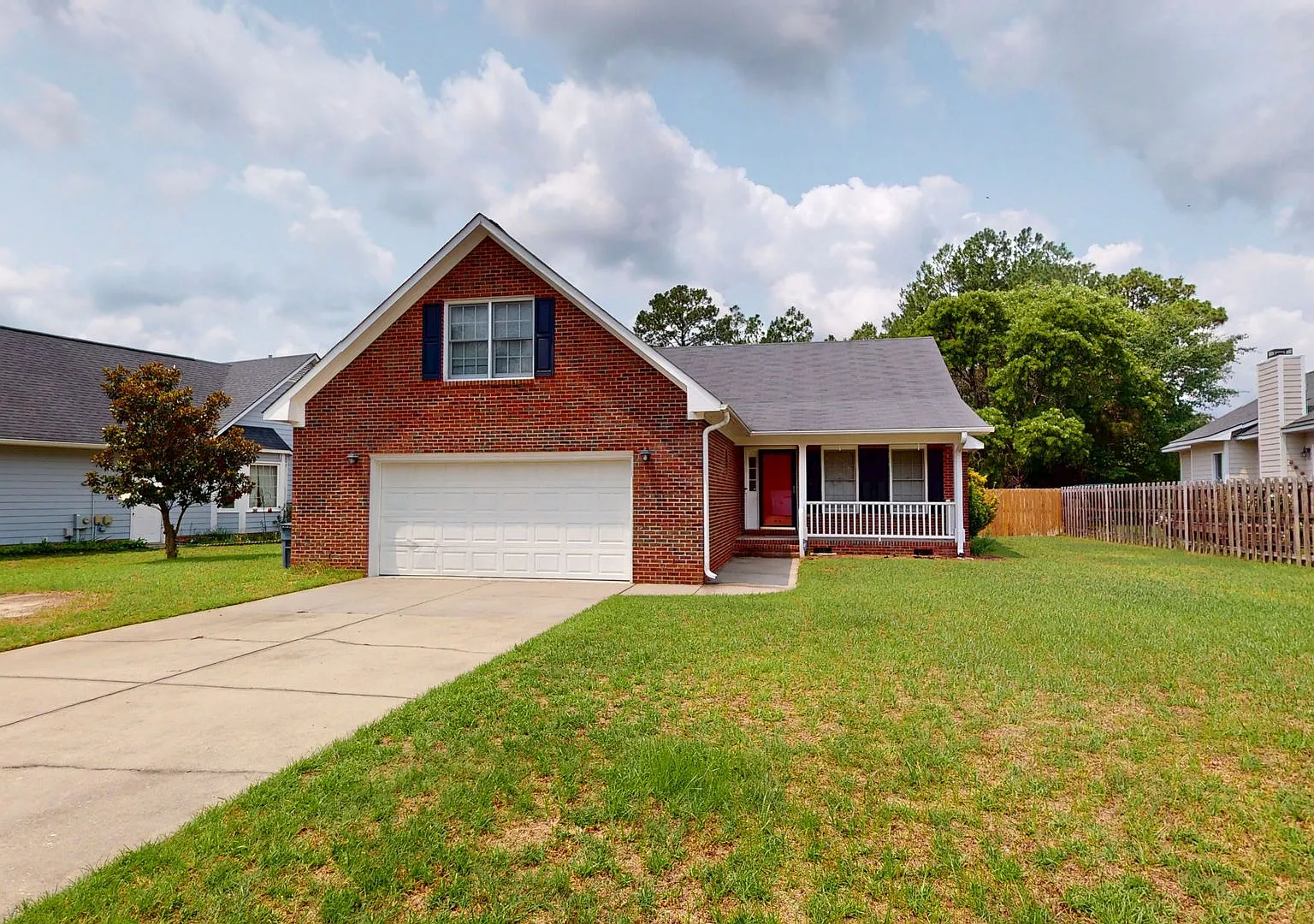 3 Bedroom with BONUS Room in Jack Britt School District! — Photo 1