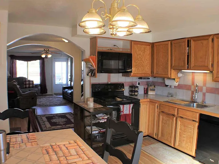 1320 E Teton Blvd — Photo 14
