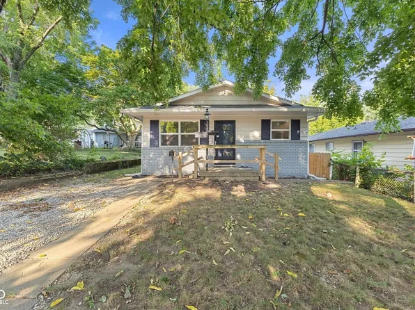 2520 Webb St, Indianapolis, IN 46225