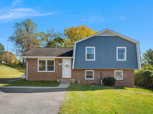505 Willow Dr SW, Christiansburg, VA 24073