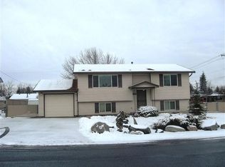 8223 E Nora Ave, Spokane, WA 99212