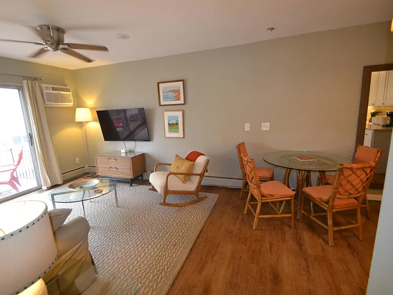 4815 Reading Rd #27 — Photo 5