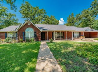 105 Parkside Dr, Trinidad, TX 75163