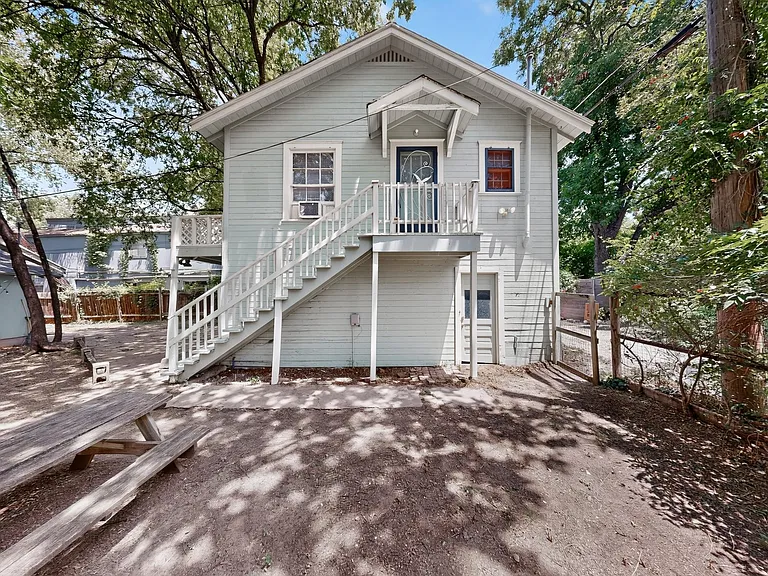 4205 Avenue B #GARAPT — Photo 31