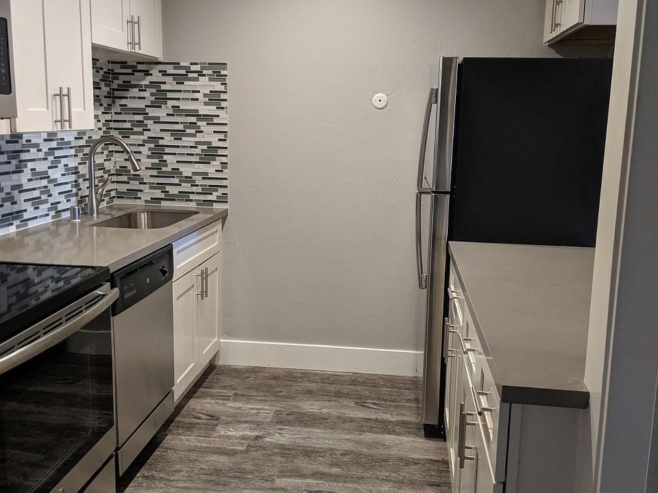 1st image of 403 Poplar Ave #315