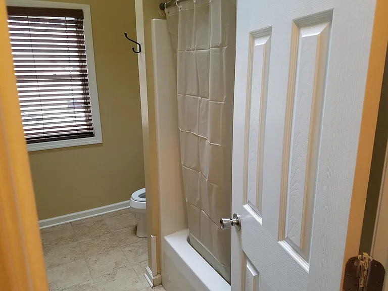 110 Sleeping Giant Dr — Photo 44