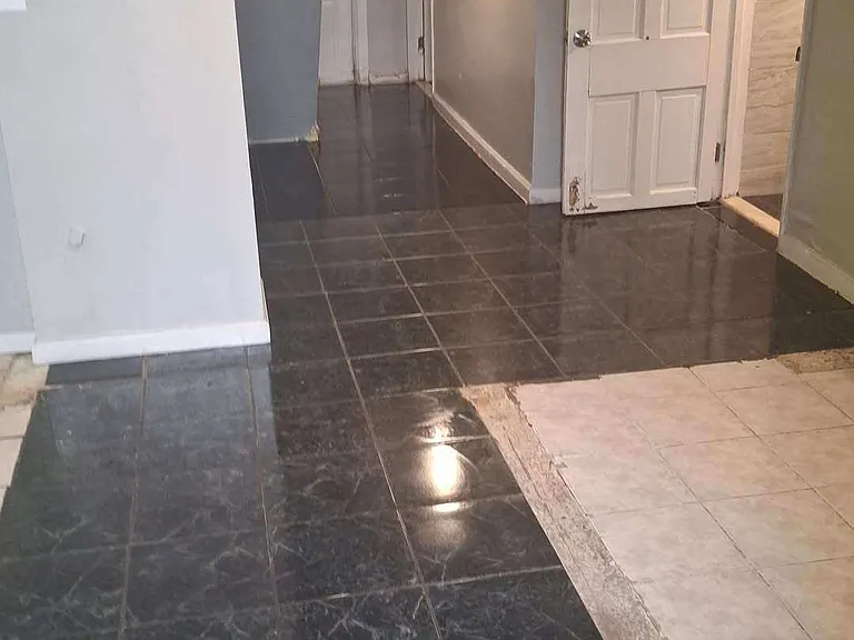 240 S 5th St #BASEMENT — Photo 5