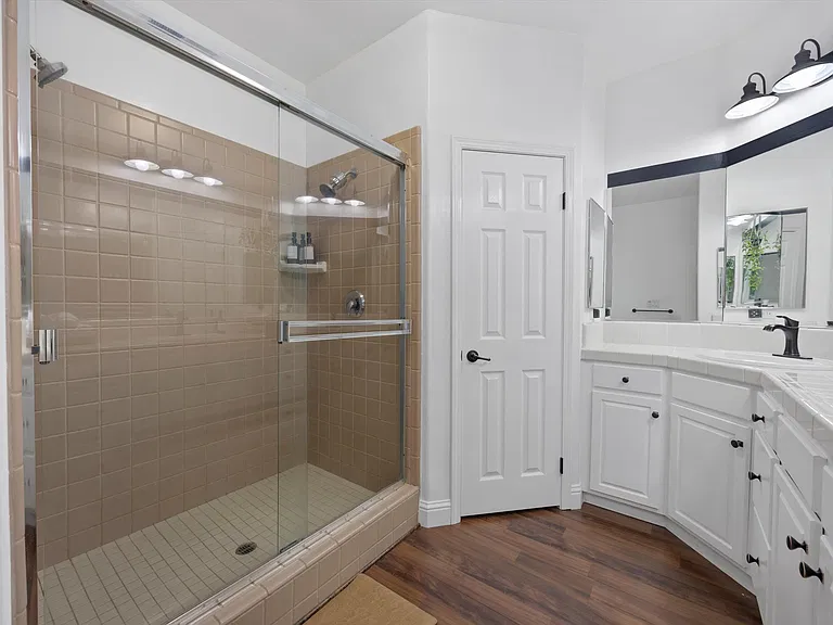 5508 Windward Bay Ct — Photo 18