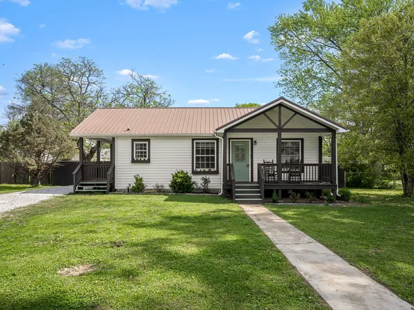 133 Ham St, Tullahoma, TN 37388