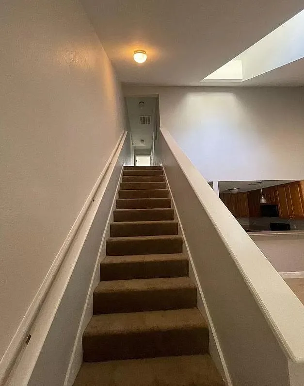 3 bed, 1338 sqft, $1,500 — Photo 2