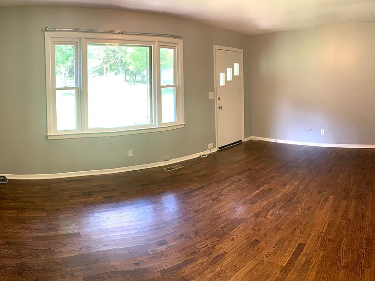 5235 Lickton Pike — Photo 6