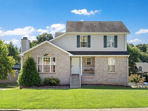 2nd image of 1345 Bluebonnet Dr