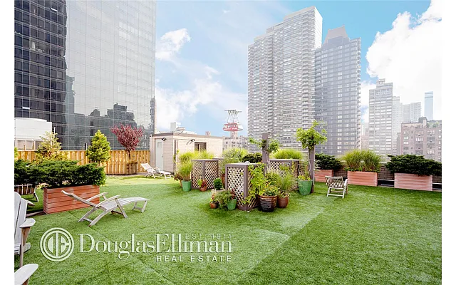 Sold by Douglas Elliman | media 6