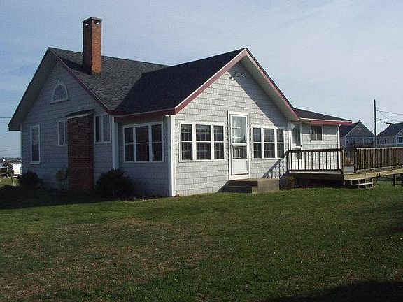 95 Peninsula Matunuck Rhode Island