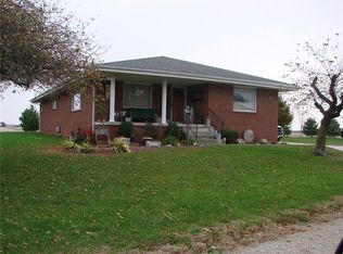 1199 State Highway 121, Sullivan, IL 61951