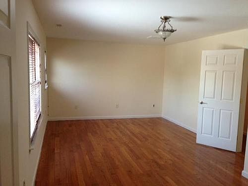 5th image of 181 Wyckoff Ave