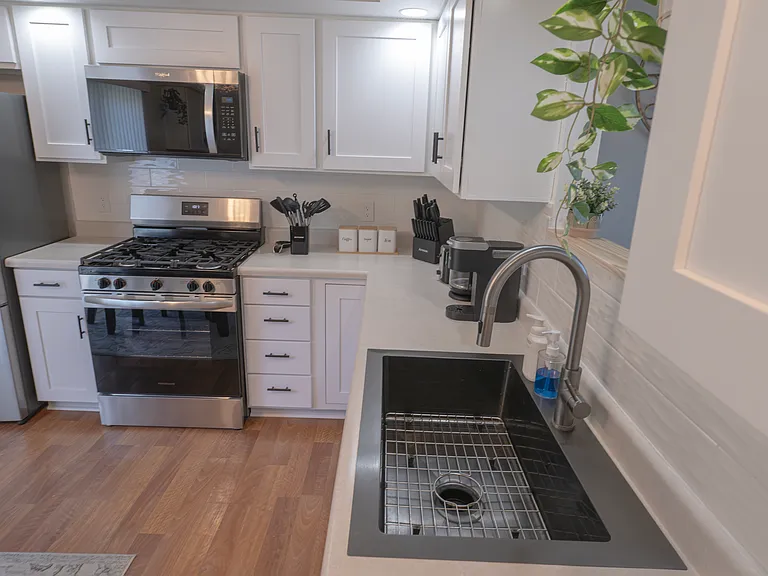59023 Clayton Ave — Photo 3