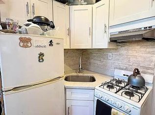 154 E 110th St #1E, New York, NY 10029