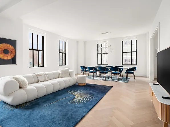 100 Barclay St APT 21C, New York, NY 10007