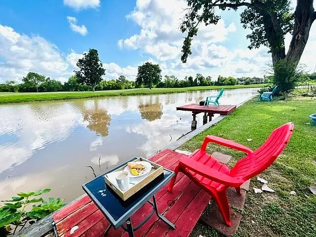 2810 Lake View Dr — Photo 10
