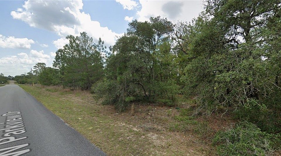 1st image of 3600 W Parkview Dr