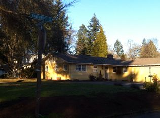 1410 Ranchwood Dr, Eugene, OR 97401