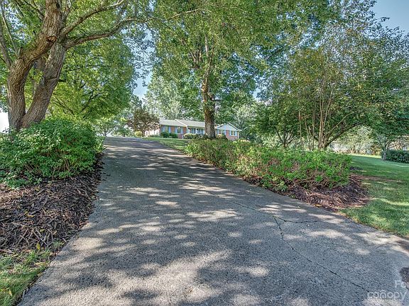 4th image of 123 Dunes Dr