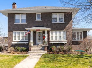 18257 Martin Ave, Homewood, IL 60430