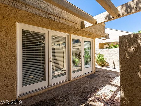 3rd image of 5591 Orchard Ln #160